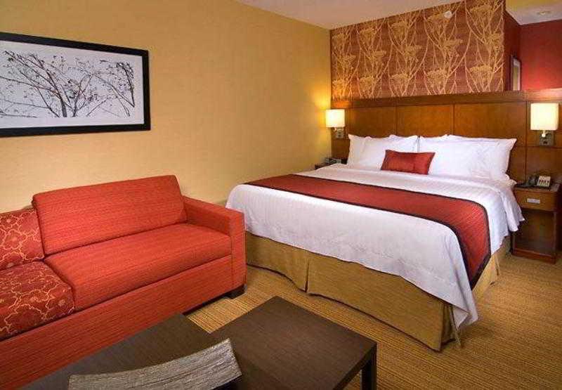 Courtyard By Marriott York Hotel Kültér fotó
