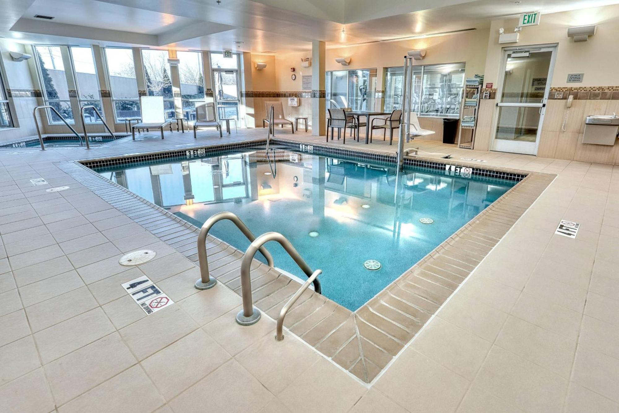 Courtyard By Marriott York Hotel Kültér fotó