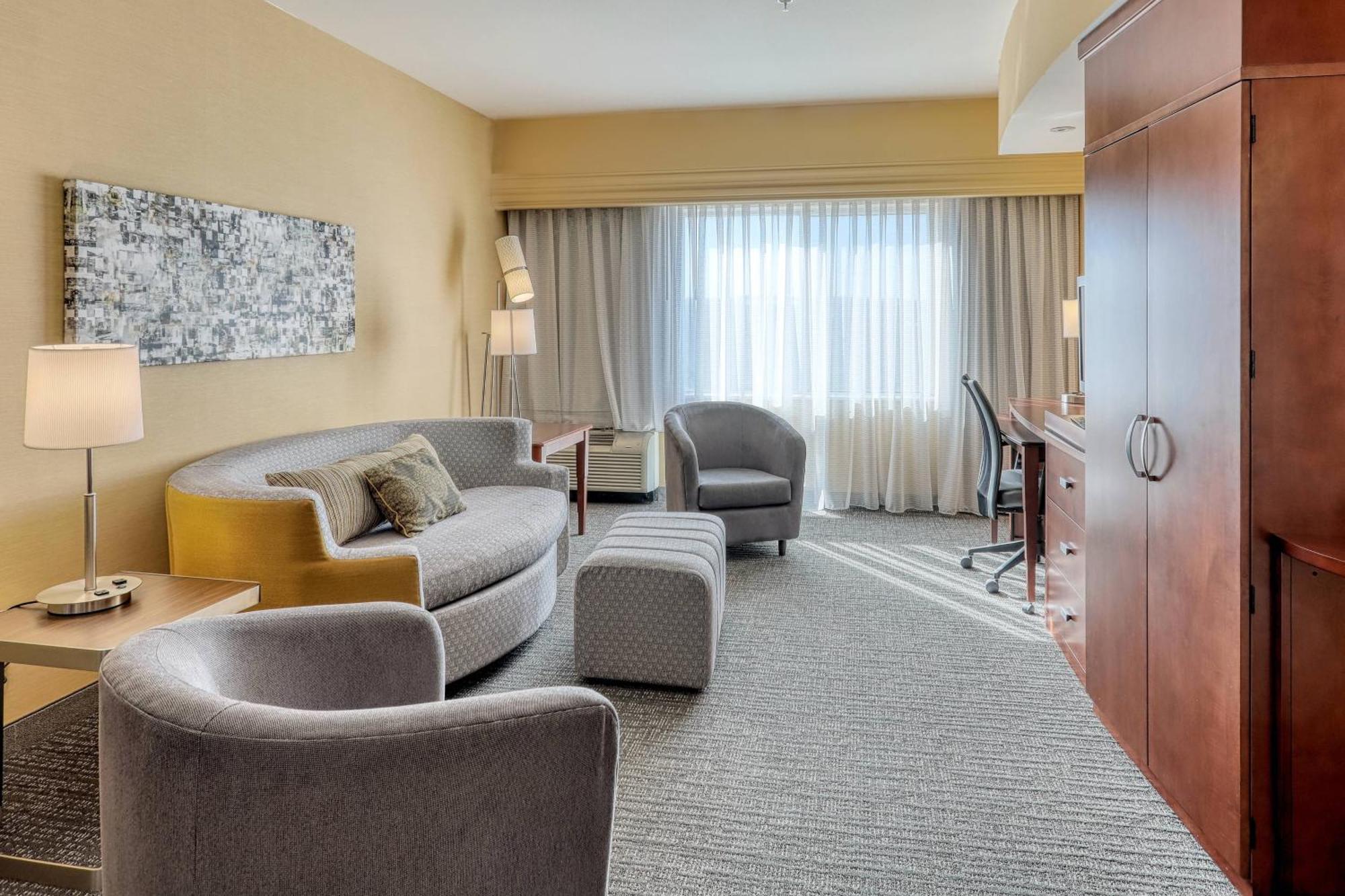 Courtyard By Marriott York Hotel Kültér fotó