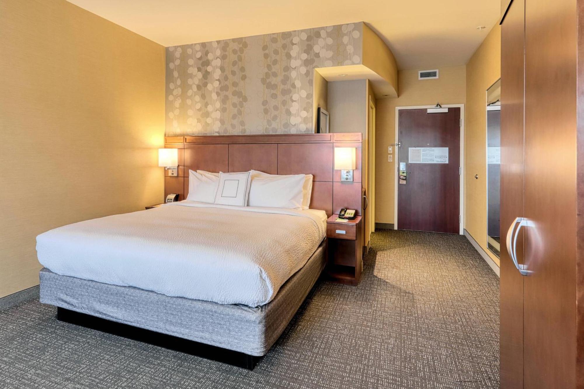 Courtyard By Marriott York Hotel Kültér fotó